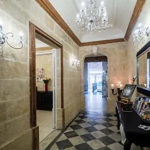 Julesy's Bnb Cospicua